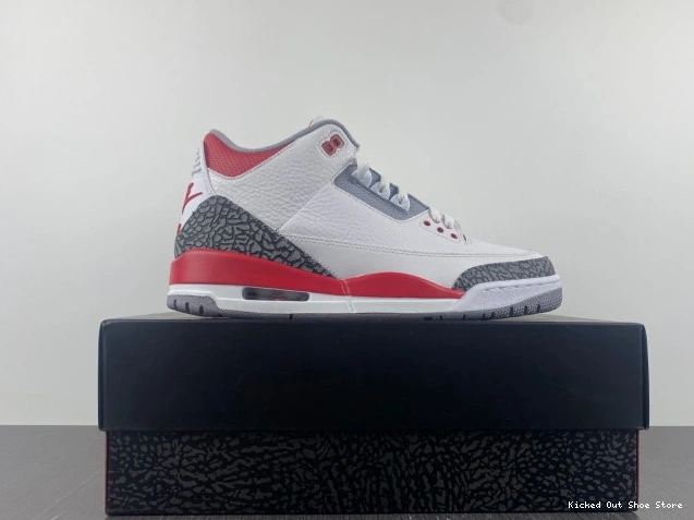 Kicked Out Shoe Store Fire DN3707-160 Jordan Red Air 3 OG 0810